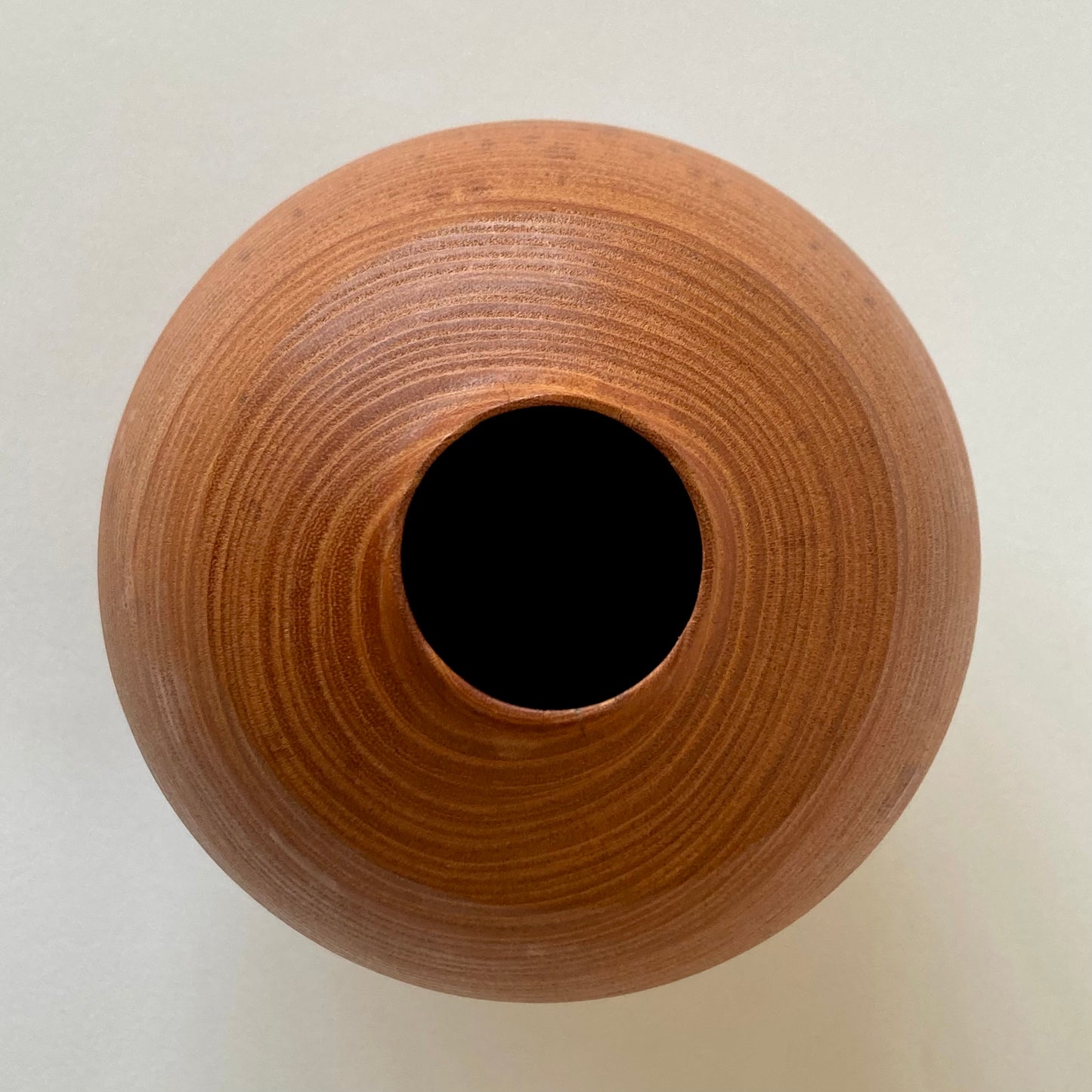 Large carob vessel 4