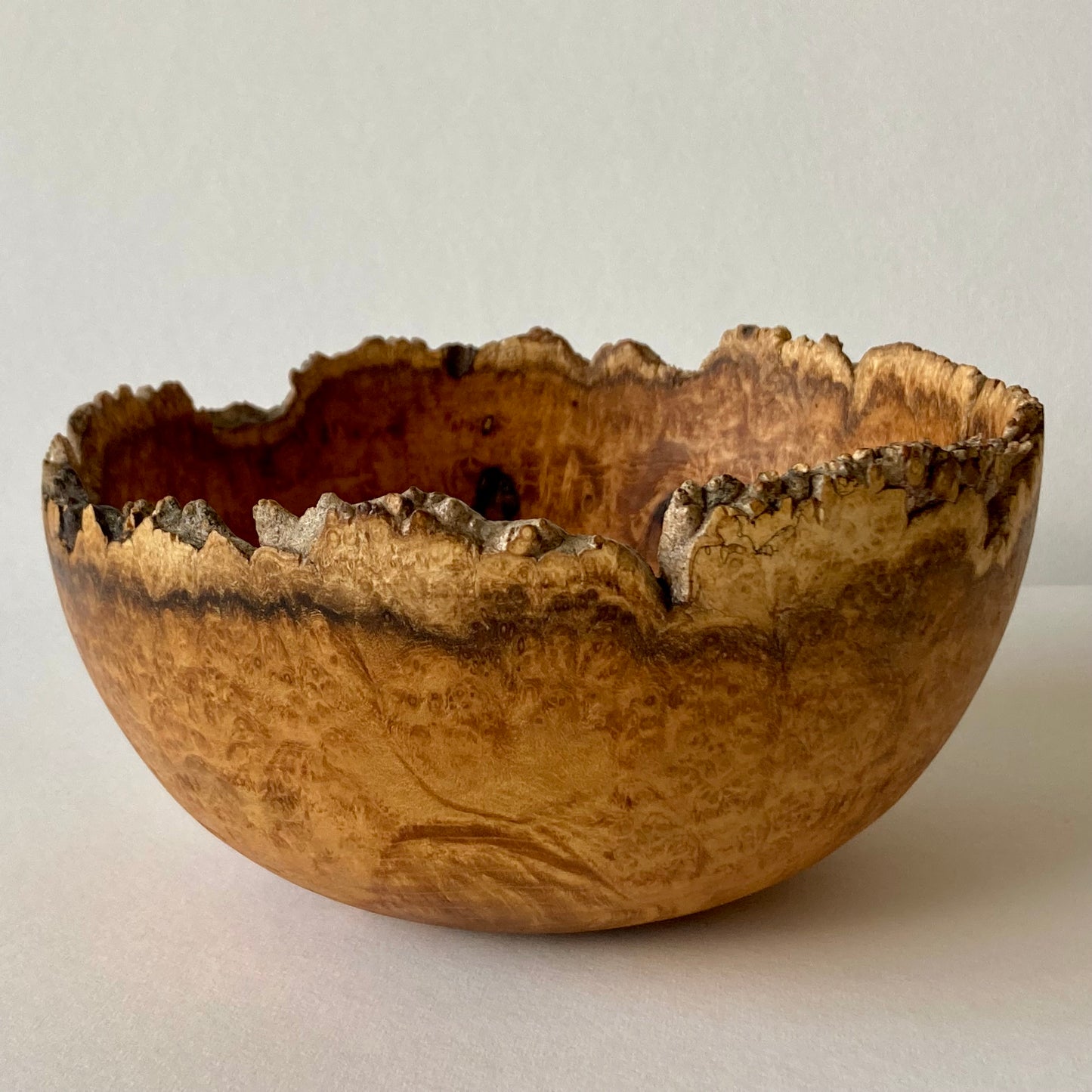 Small acacia bowl 1