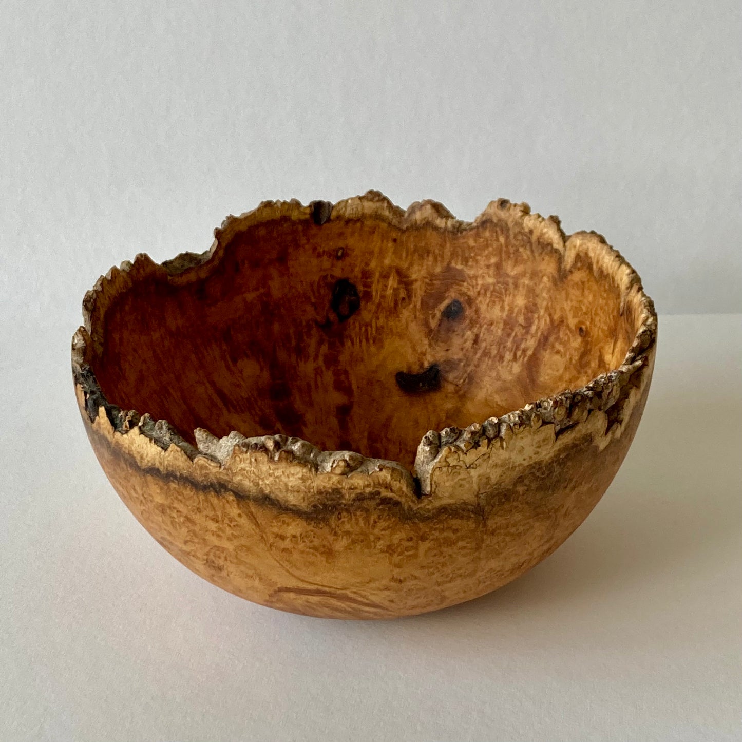 Small acacia bowl 1