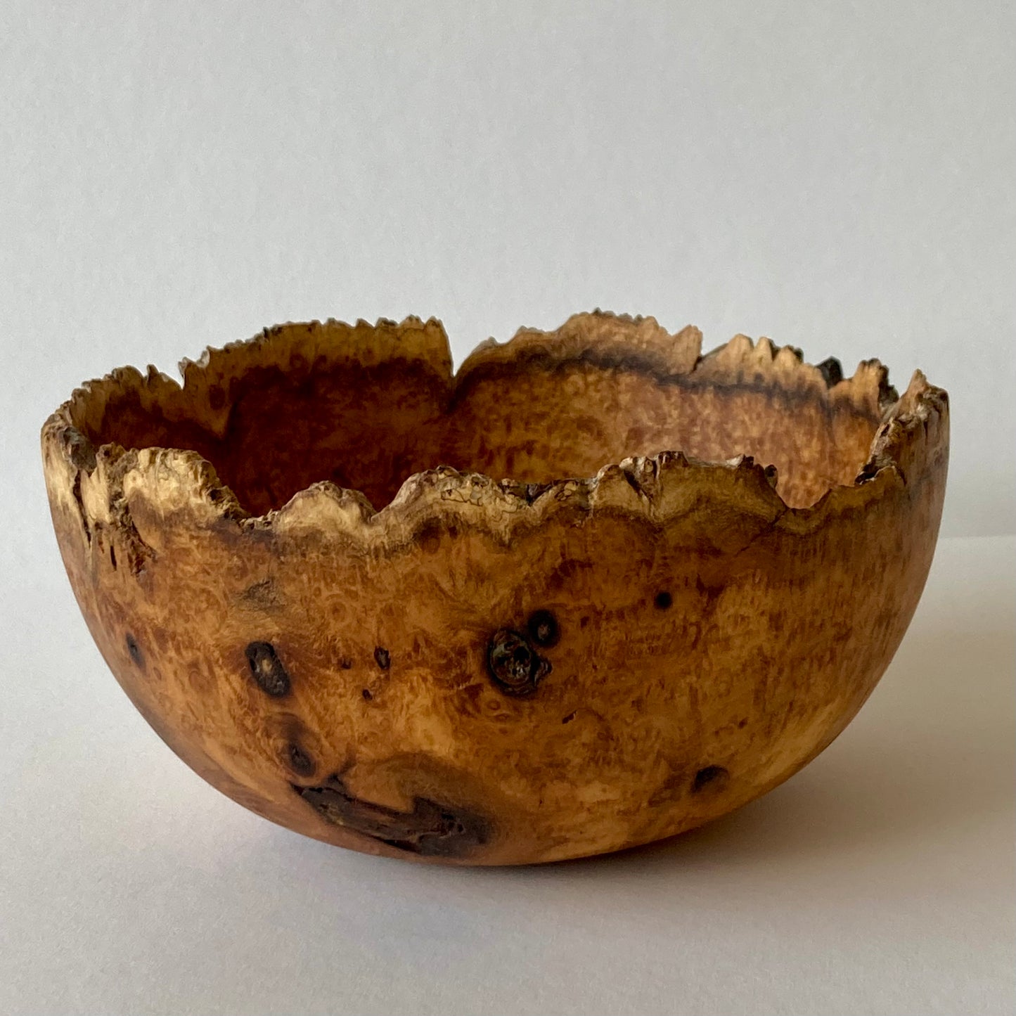 Small acacia bowl 1